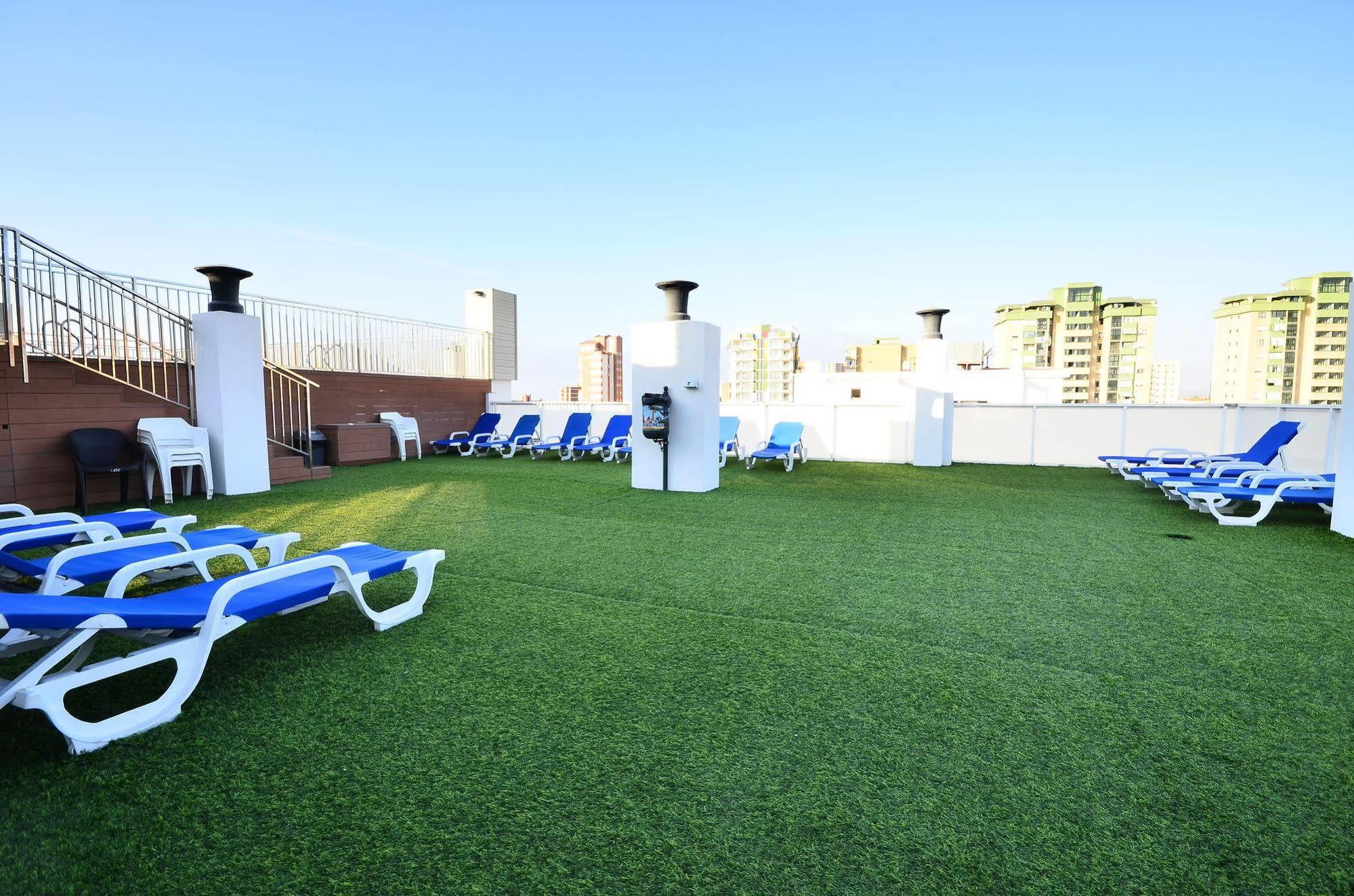 Sol Y Sombra Hotell Benidorm Exteriör bild