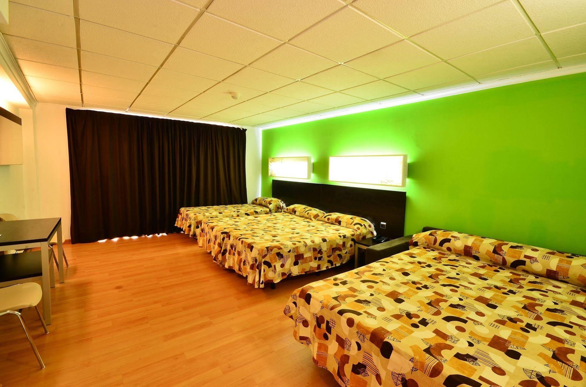 Sol Y Sombra Hotell Benidorm Exteriör bild